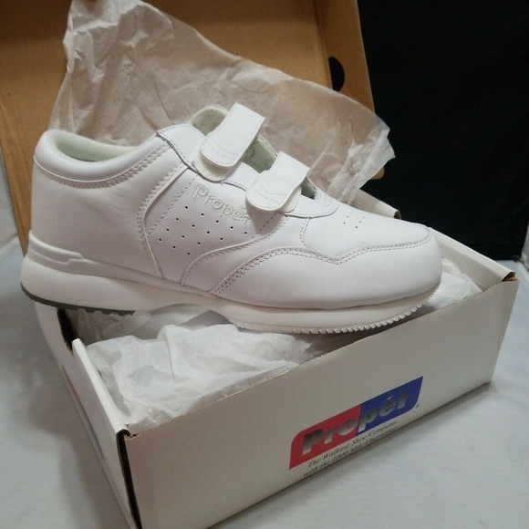 propet lifewalker strap shoe